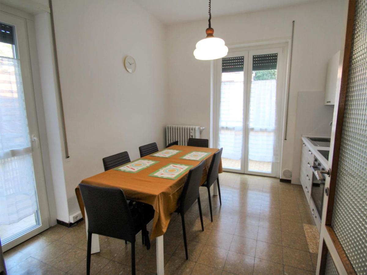 Apartment Virginia By Interhome Laveno Exteriör bild